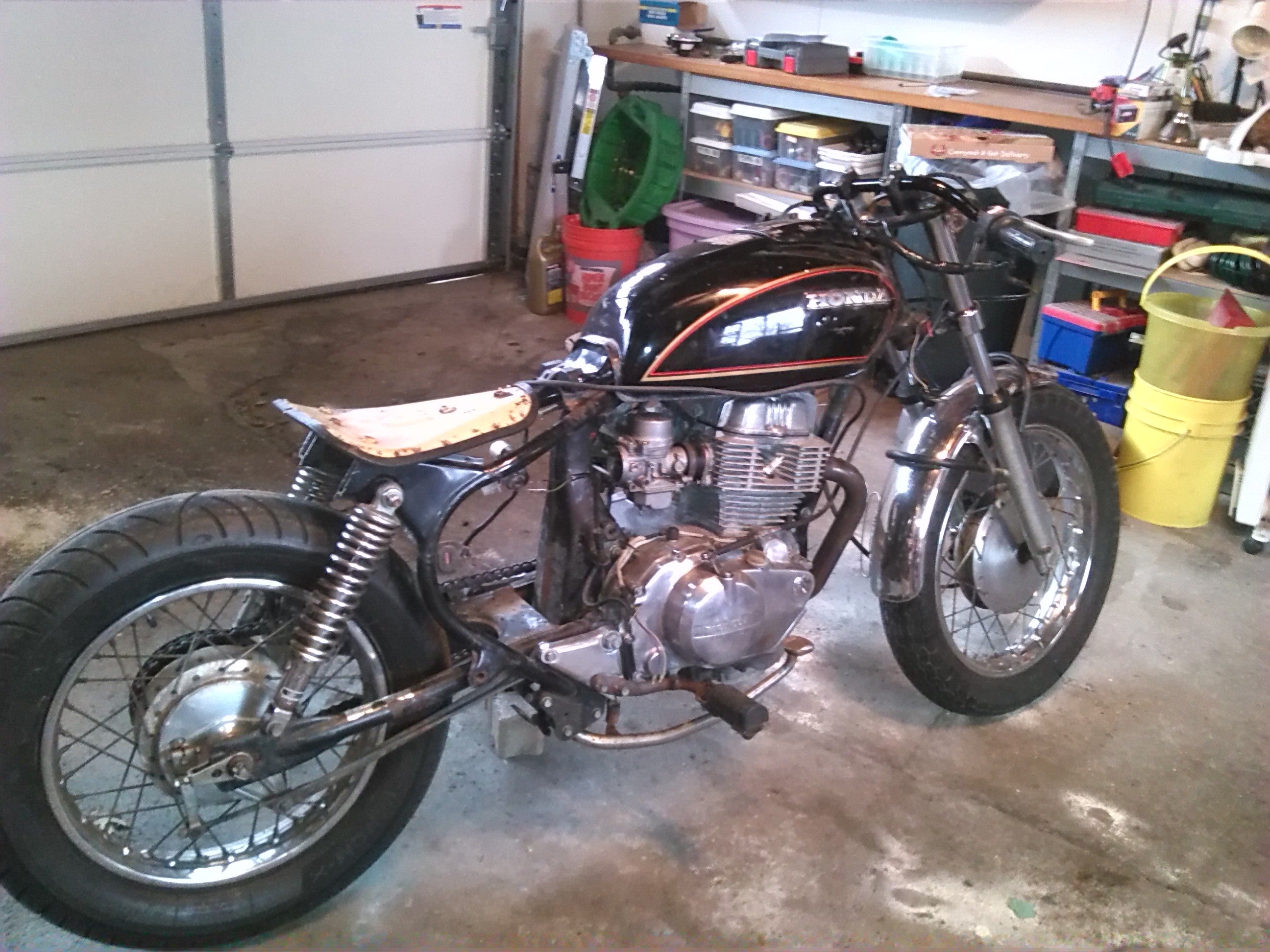 Ansauggummi Honda cm400 CM 400 T Custom nc01 Bj 1980-1983 Tubulure d'admission Ansauggummi Honda cm400 CM 400 T Custom nc01 Bj 1980-1983 Tubulure d'admission